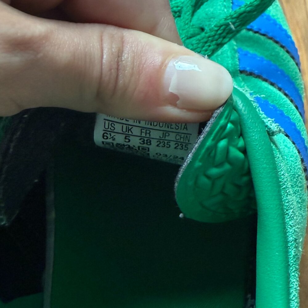 Gazelle Bold Platform Womens Lifestyle Shoes (Green/ Blue) - Picture 6 of 6